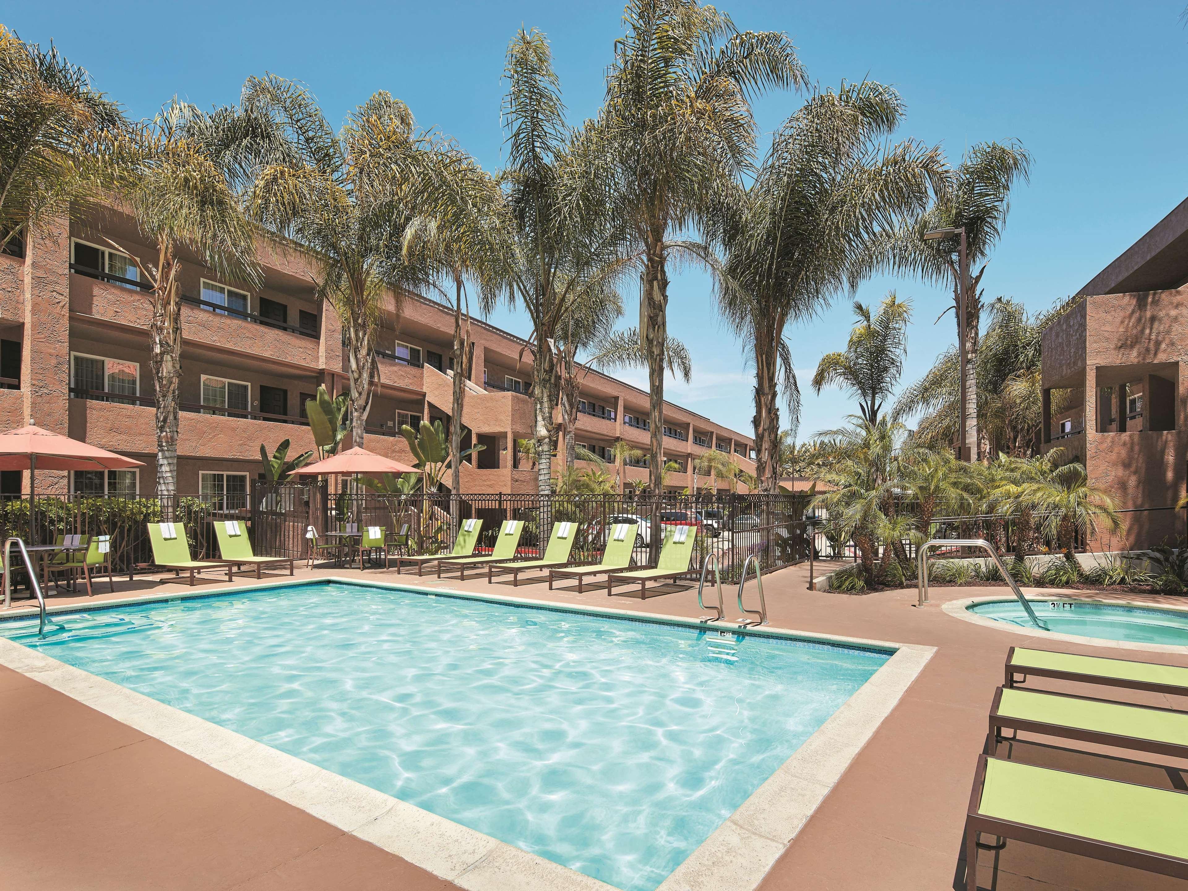 Mission View Inn & Suites San Diego Sea World - Zoo Bagian luar foto