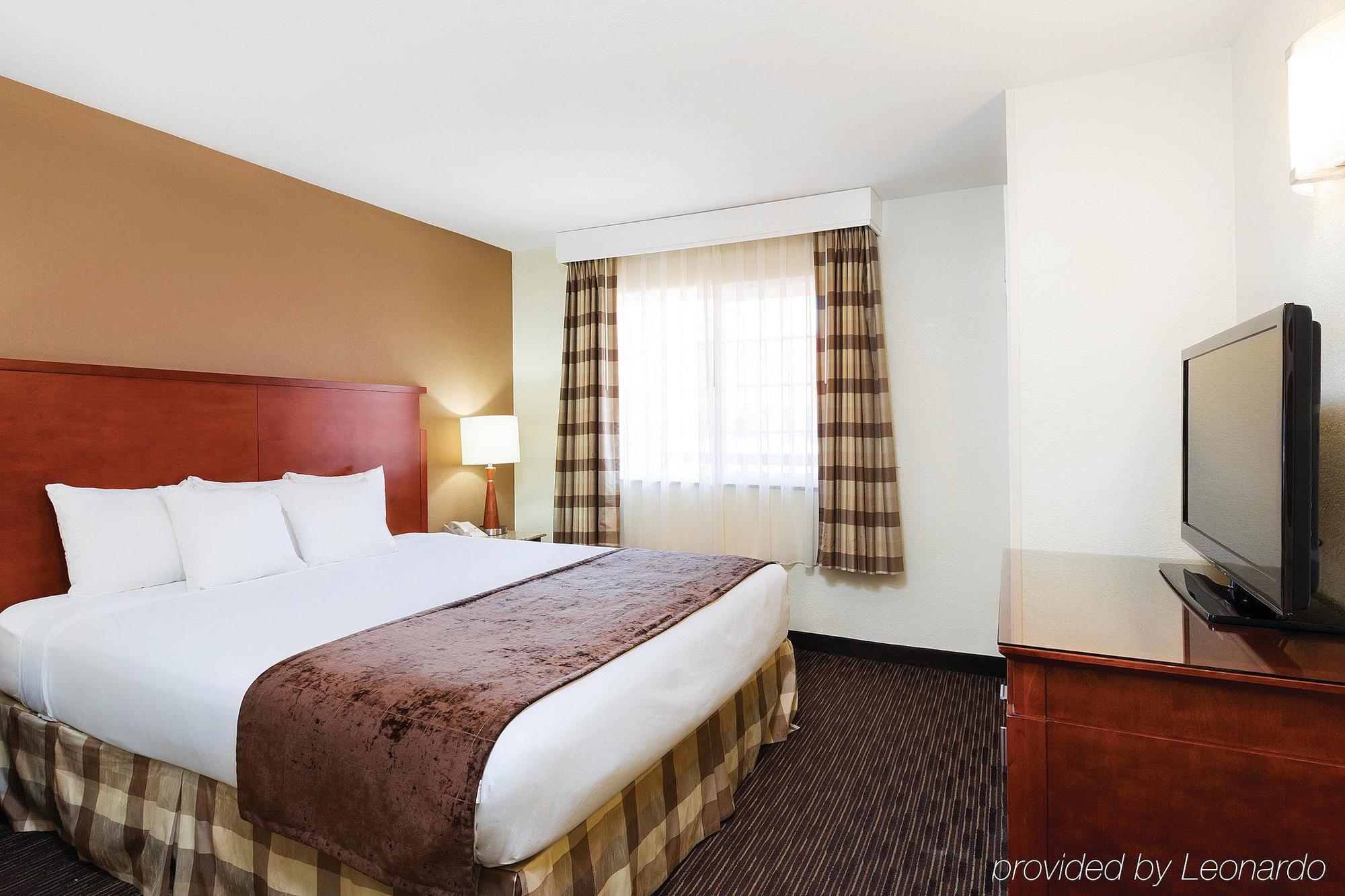 Mission View Inn & Suites San Diego Sea World - Zoo Bagian luar foto