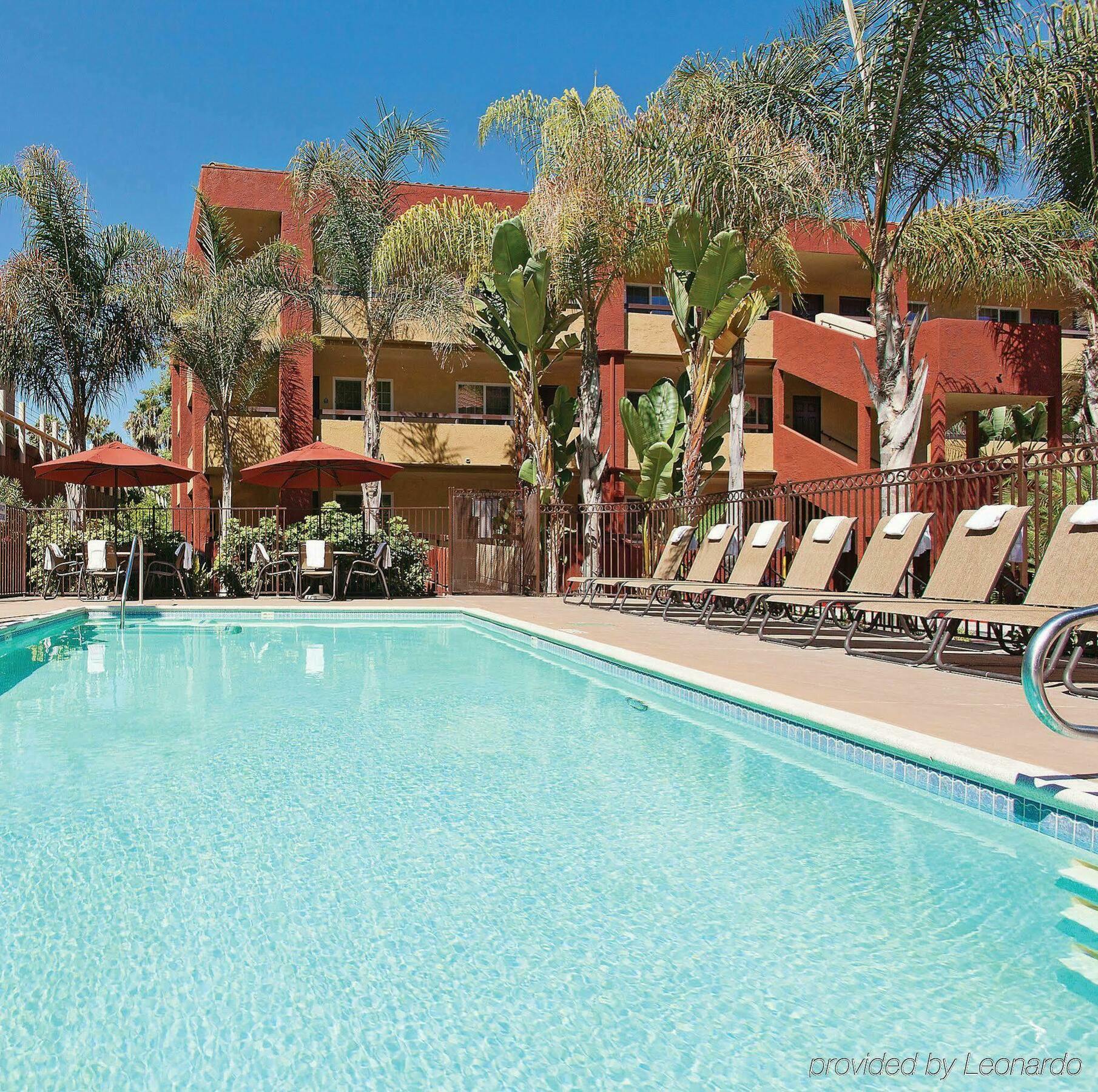 Mission View Inn & Suites San Diego Sea World - Zoo Bagian luar foto